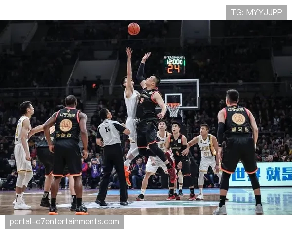 季后赛首轮对阵前瞻：辽宁 vs 北控，卫冕冠军迎来青春风暴挑战